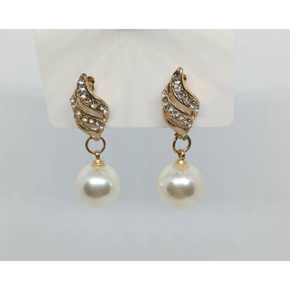 Fashion earrings 